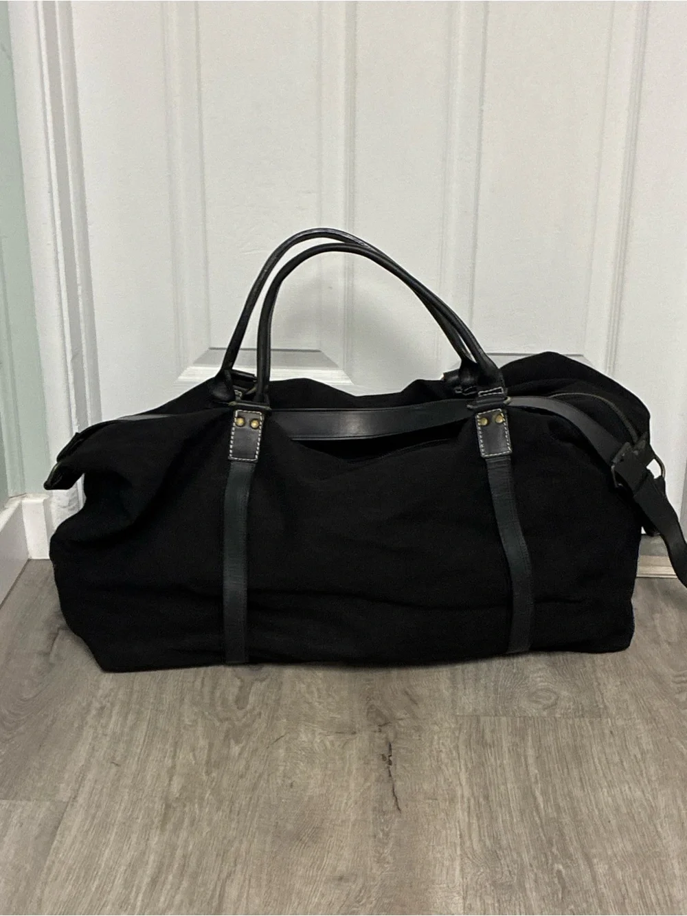 NWT $2498 John Varvatos Collection Traveler Duffle Bag